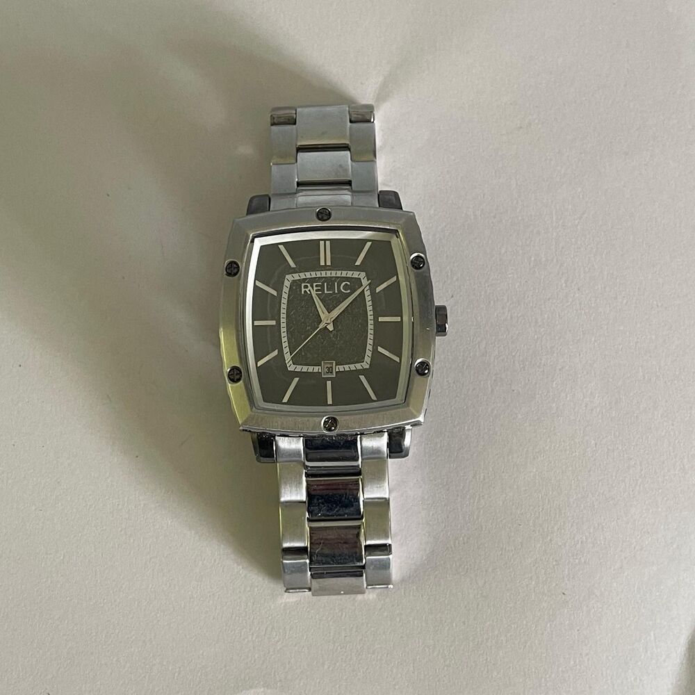 Relic Men’s Silver Stainless Steal Water Resistance Watch